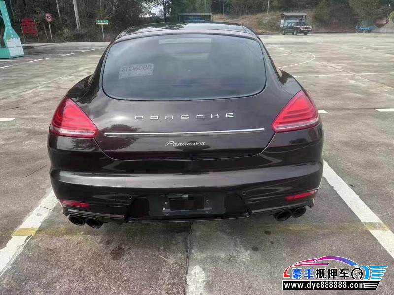 12年保时捷帕纳梅拉跑车抵押车出售
