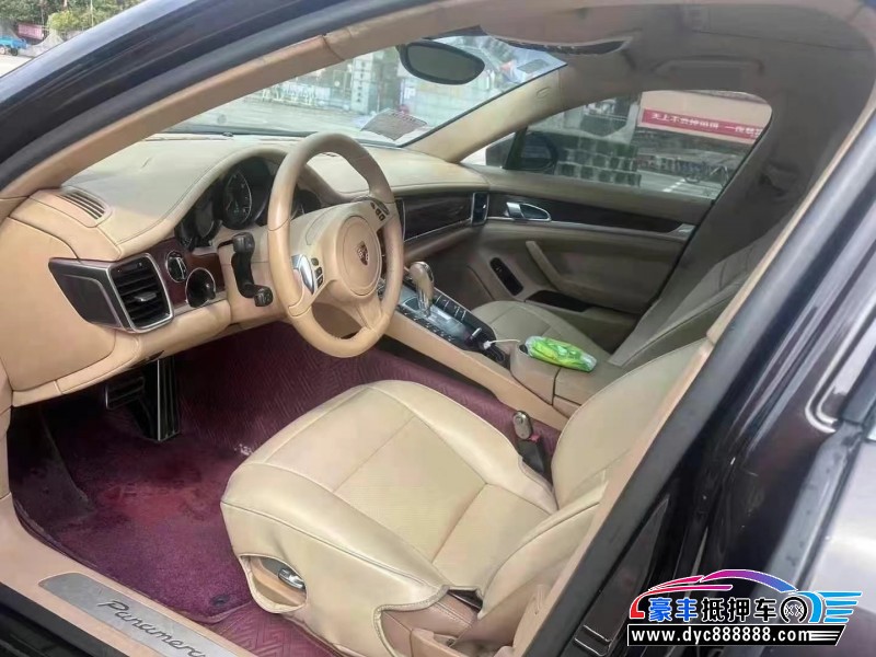 12年保时捷帕纳梅拉跑车抵押车出售