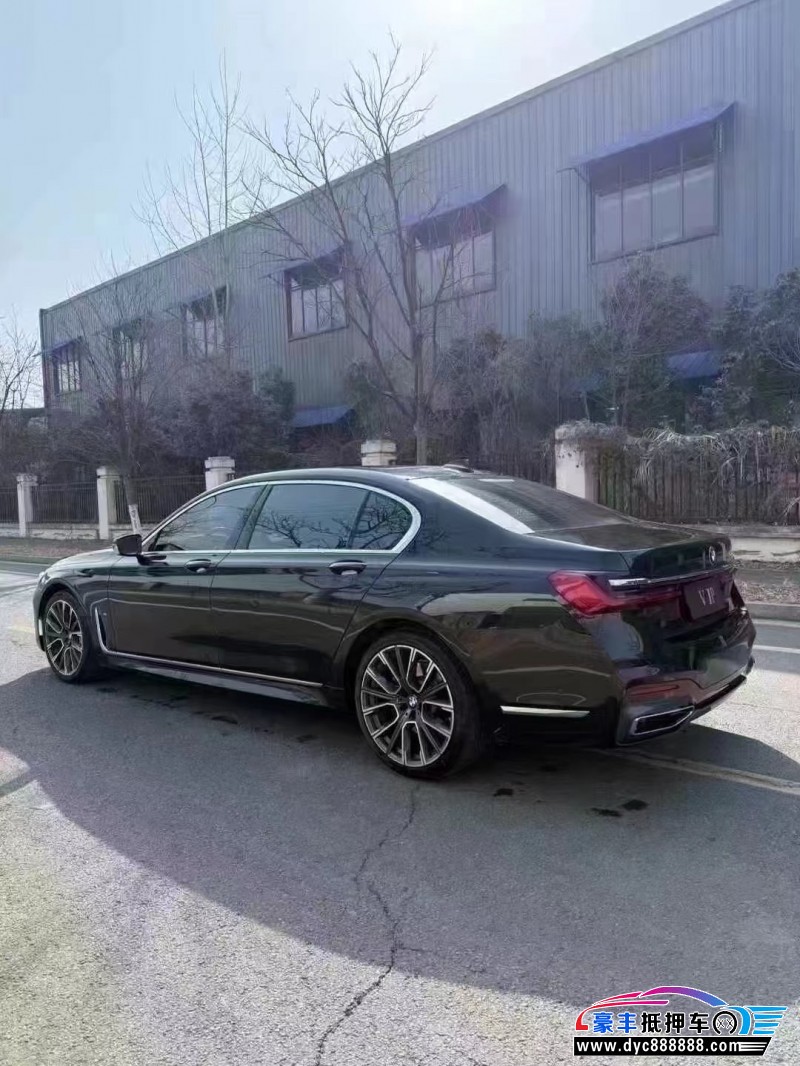 19年宝马7系轿车抵押车出售