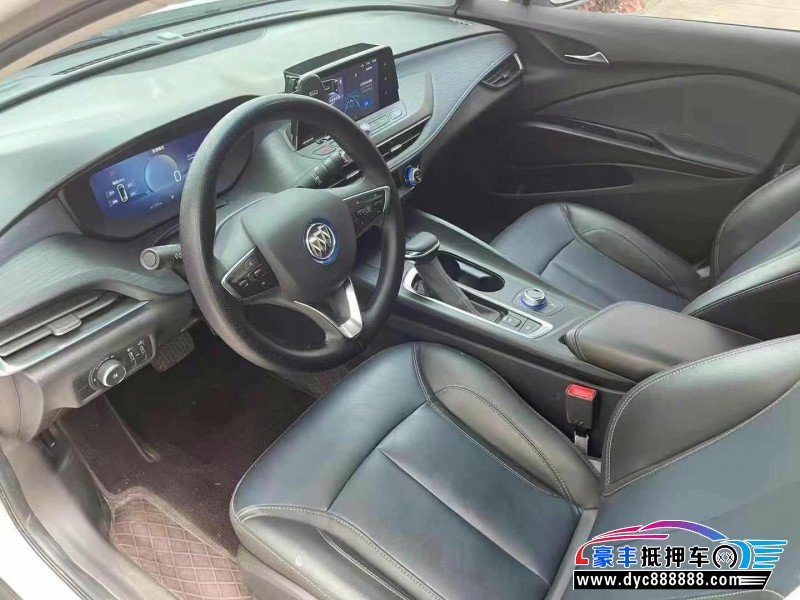 24年别克微蓝轿车抵押车出售