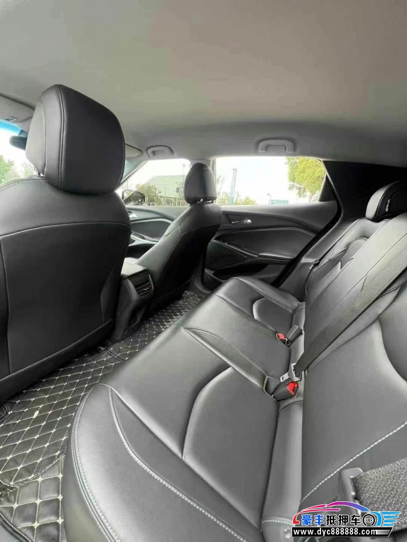 23年雪佛兰畅巡轿车抵押车出售