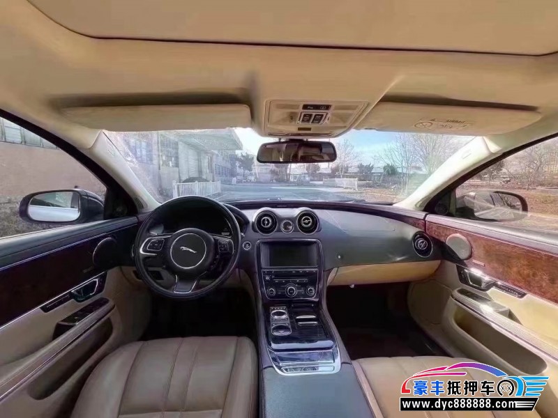 14年捷豹XJL轿车抵押车出售