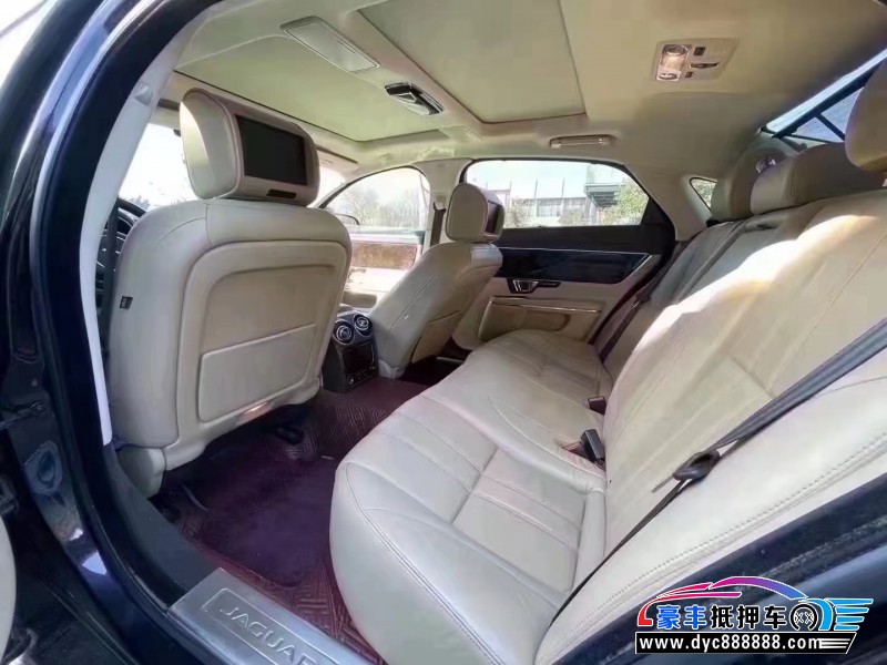 14年捷豹XJL轿车抵押车出售