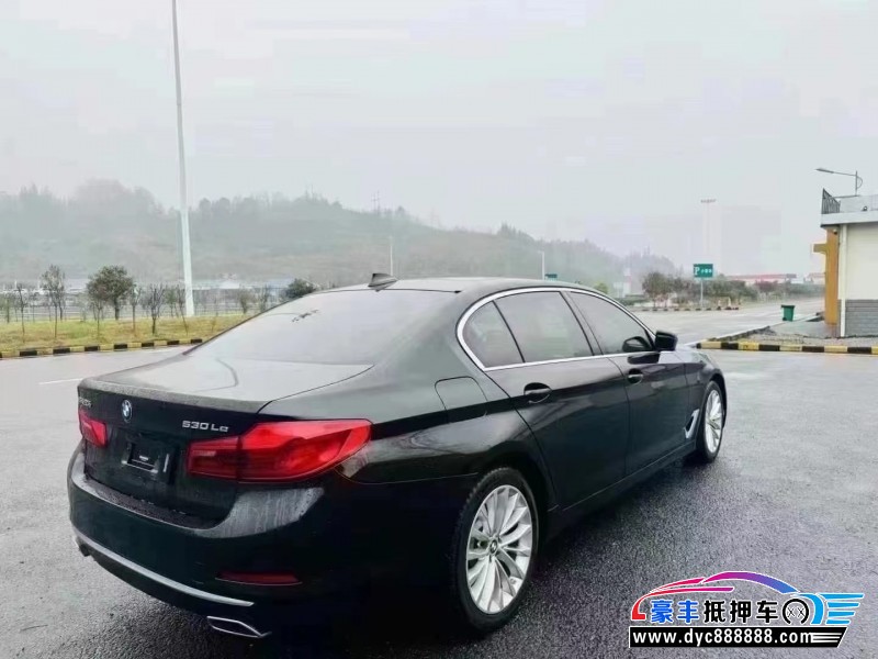 20年宝马5系轿车抵押车出售