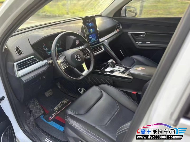 20年比亚迪宋轿车抵押车出售