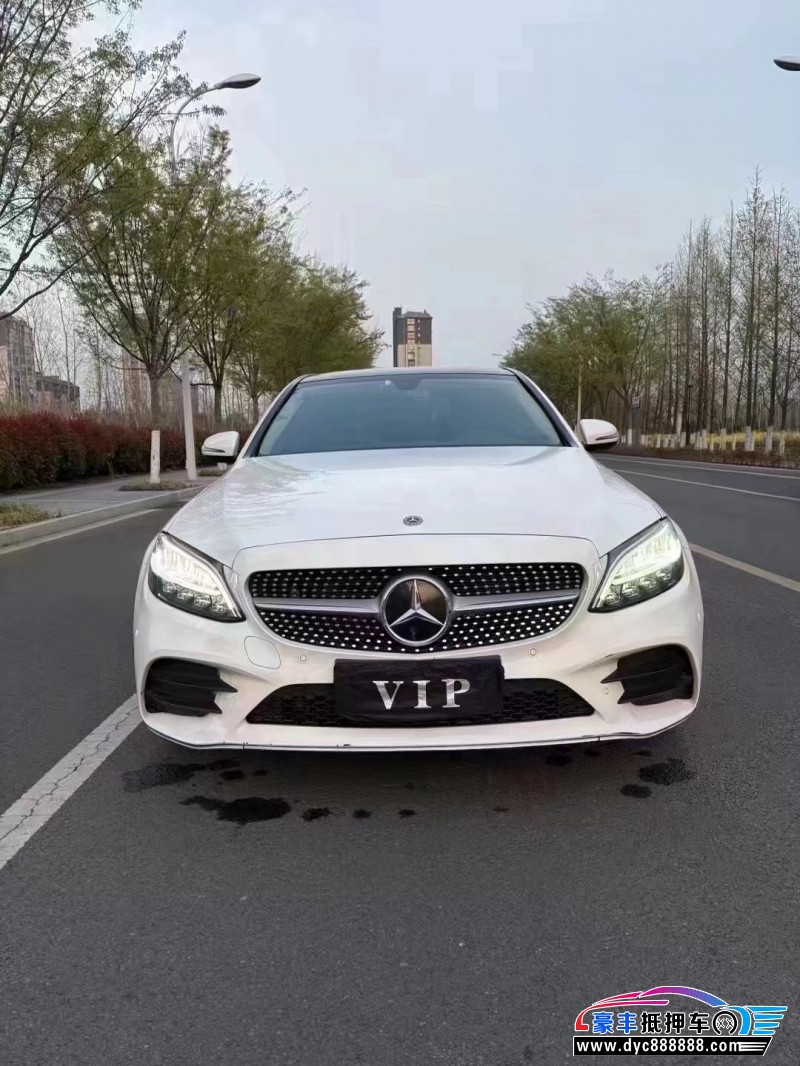 20年奔驰C轿车抵押车出售