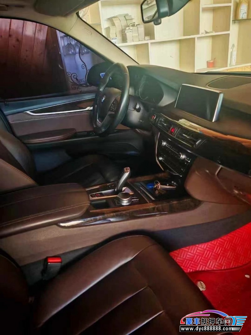 18年宝马X5轿车抵押车出售