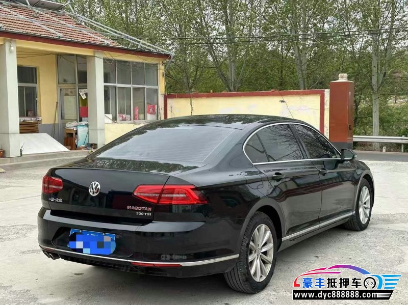 18年大众迈腾轿车抵押车出售