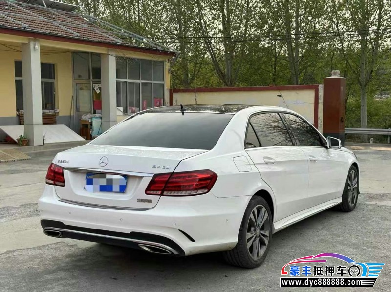 16年奔驰E轿车抵押车出售