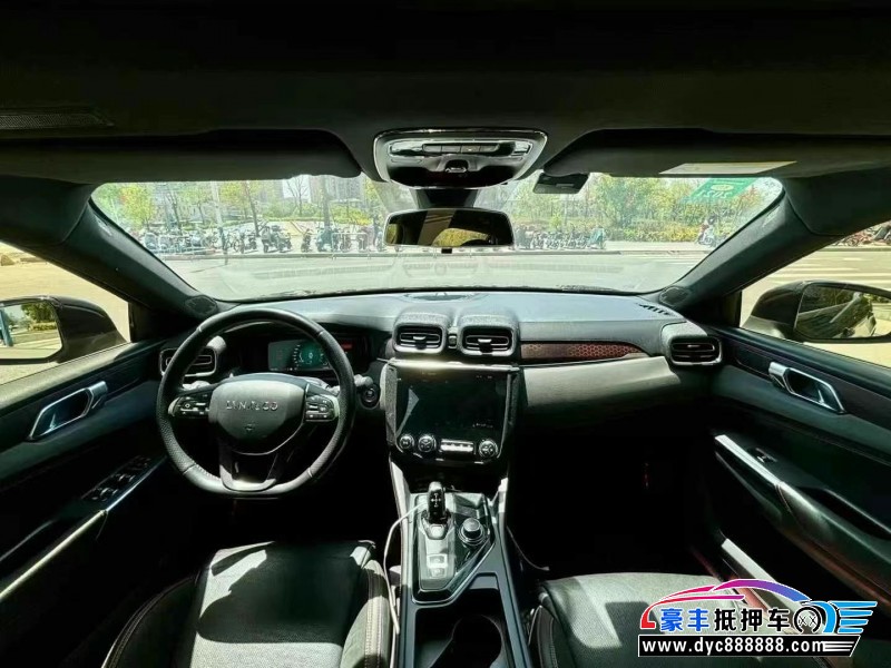 19年领克03轿车抵押车出售