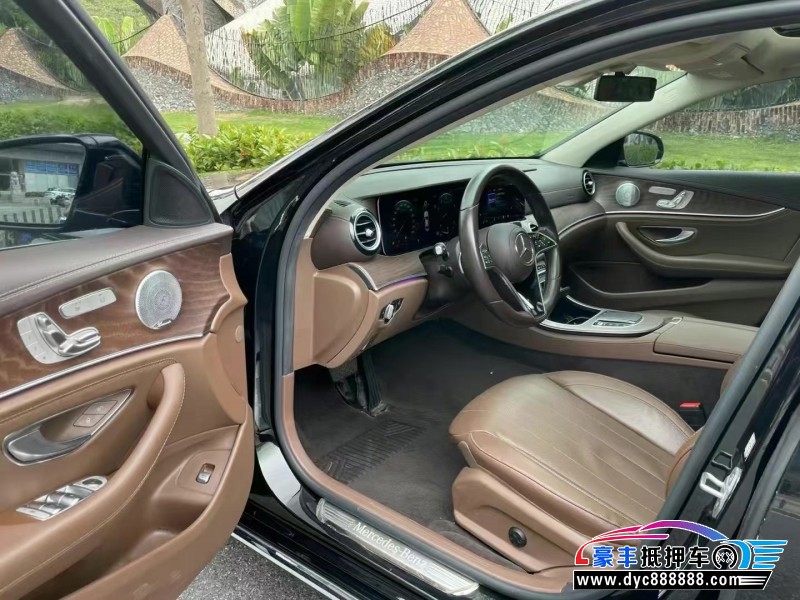 21年奔驰E轿车抵押车出售