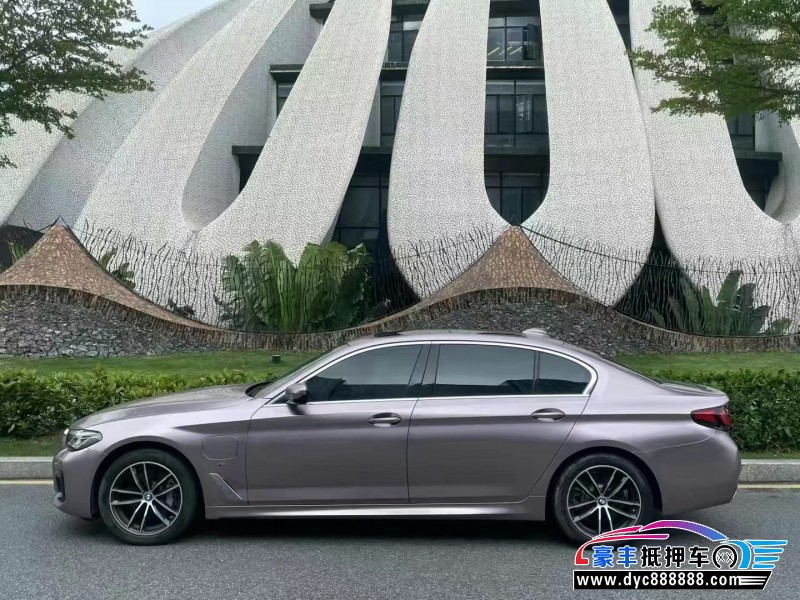 21年宝马5系轿车抵押车出售