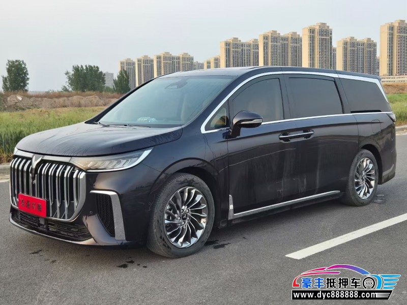 22年岚图梦想家轿车抵押车出售