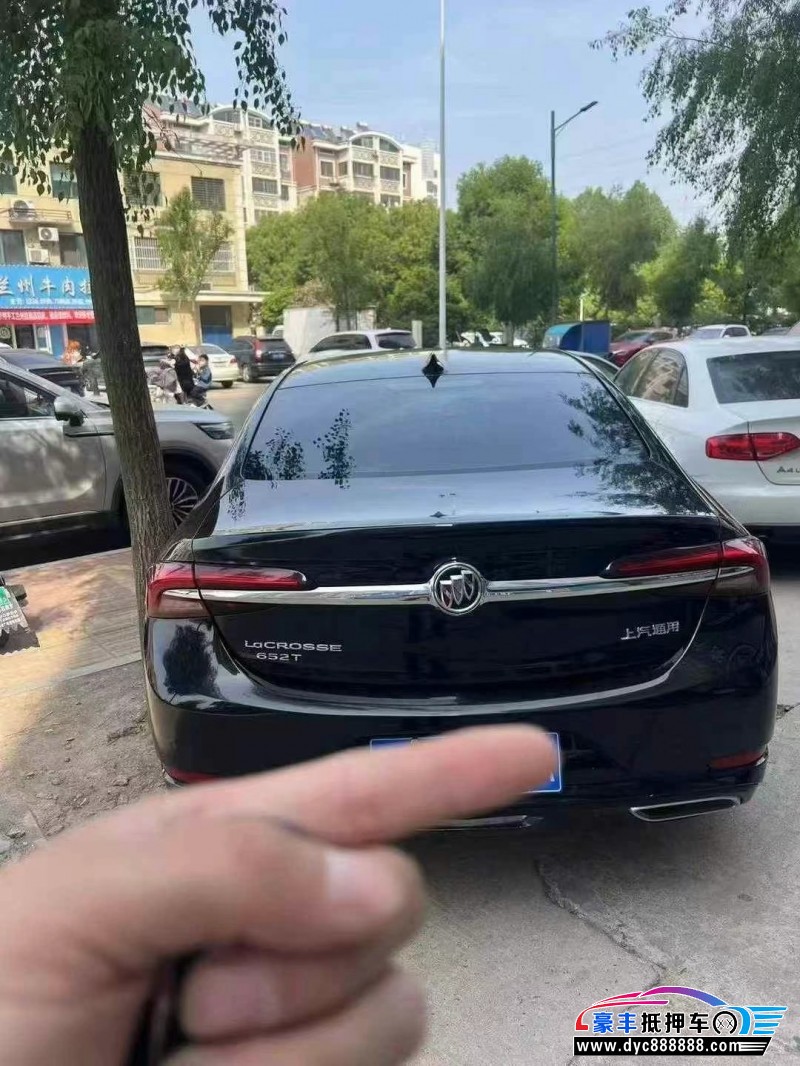 21年别克君越轿车抵押车出售