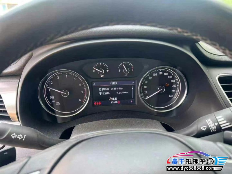 21年别克君越轿车抵押车出售