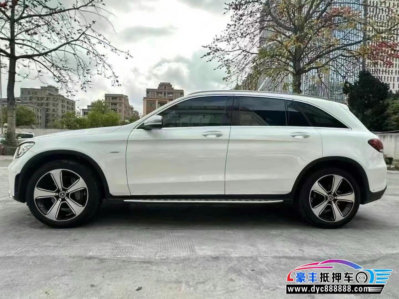 23年奔驰GLC轿车抵押车出售