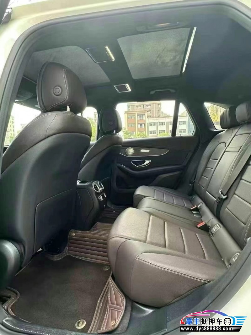 23年奔驰GLC轿车抵押车出售