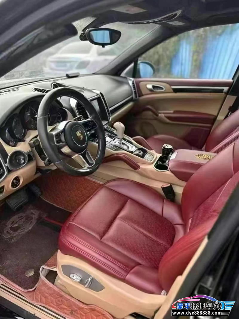 15年保时捷卡宴轿车抵押车出售