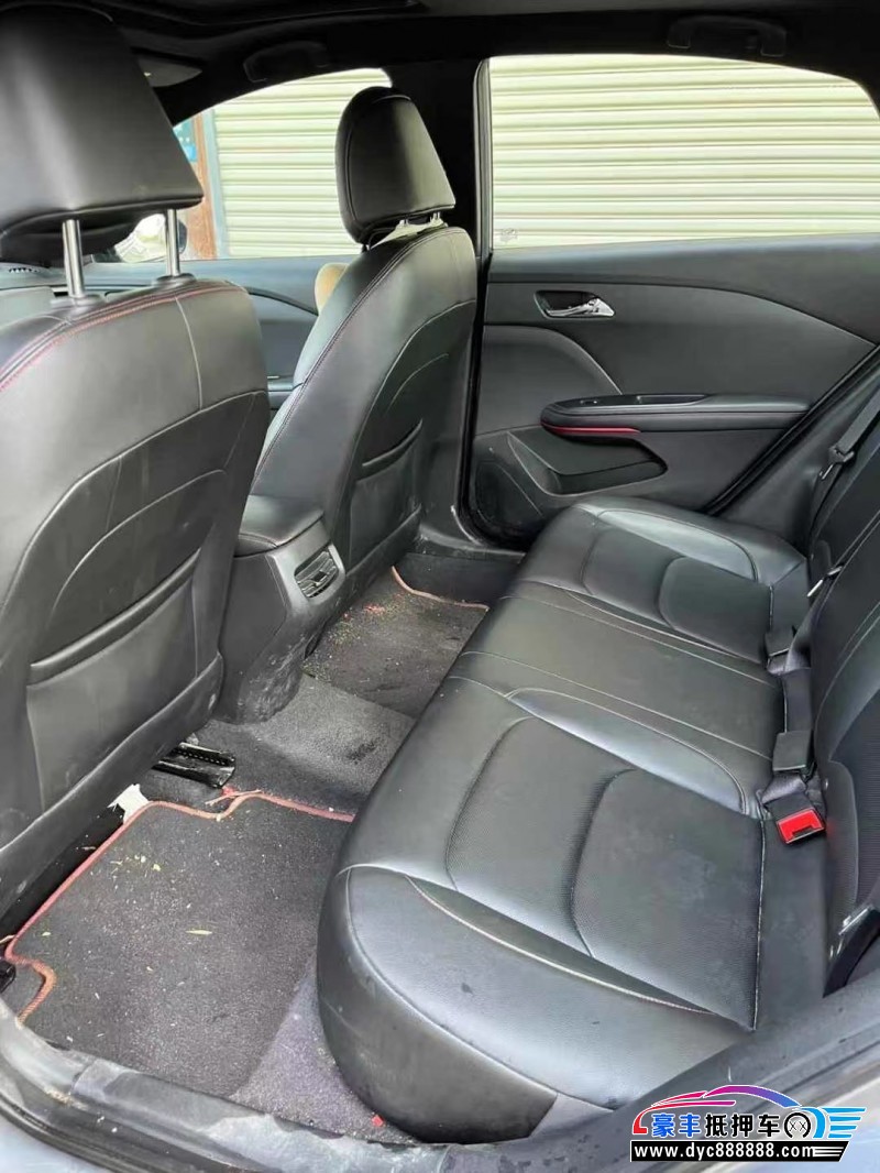 21年雪佛兰科鲁泽轿车抵押车出售