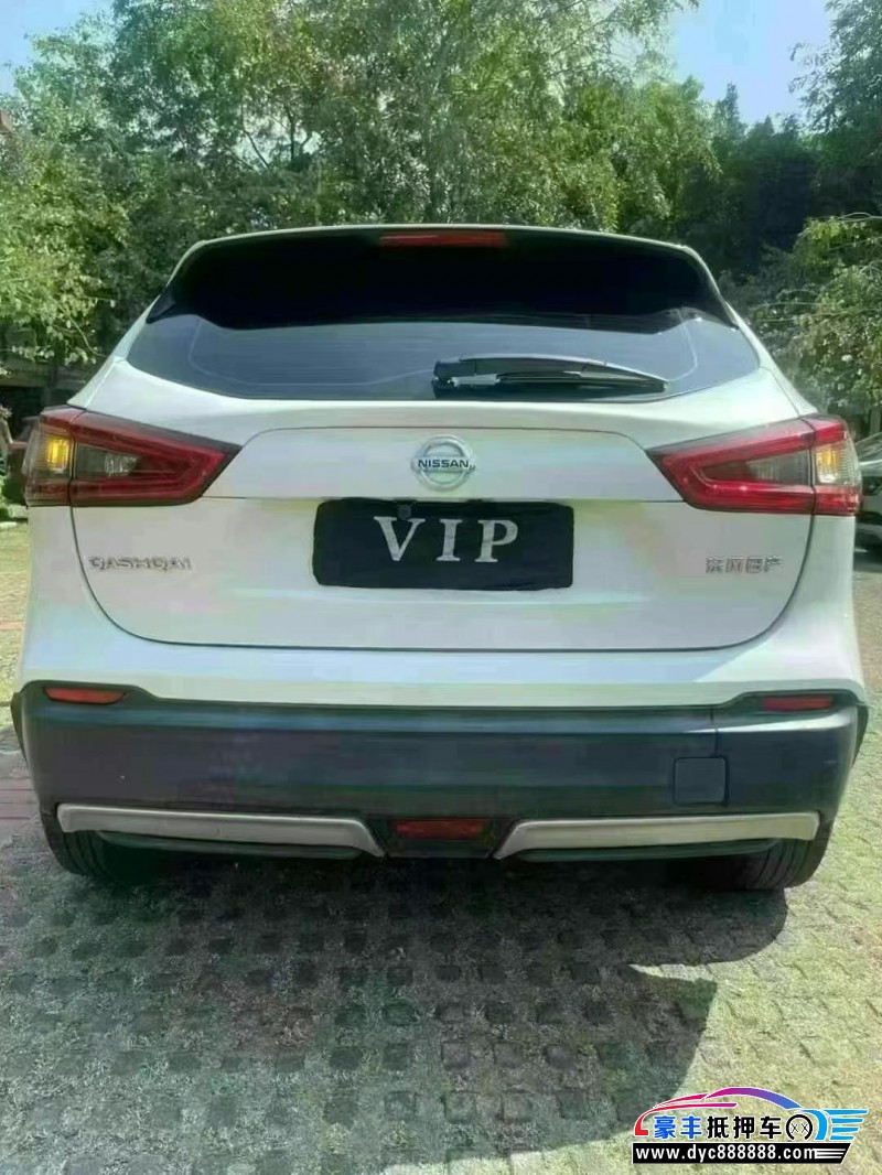 21年日产逍客轿车抵押车出售