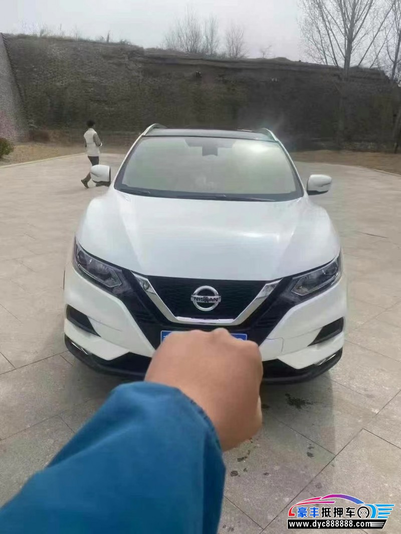 23年日产逍客轿车抵押车出售