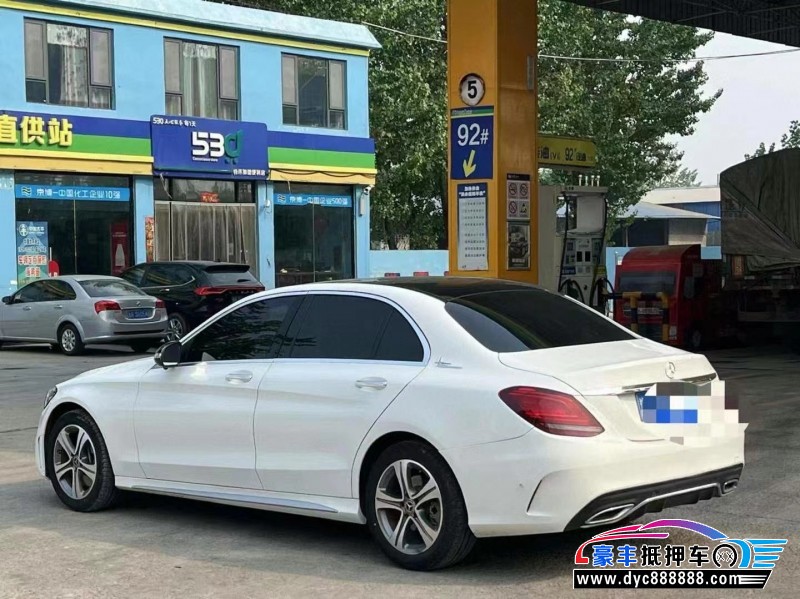 20年奔驰C轿车抵押车出售