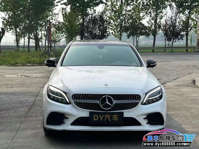 20年奔驰C轿车抵押车出售