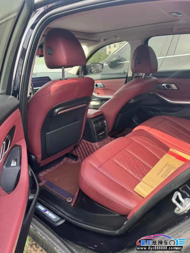 22年宝马3系轿车抵押车出售