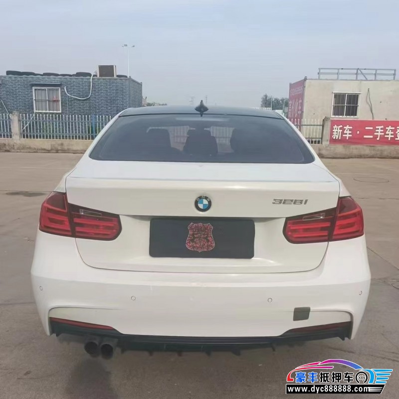 15年宝马3系轿车抵押车出售