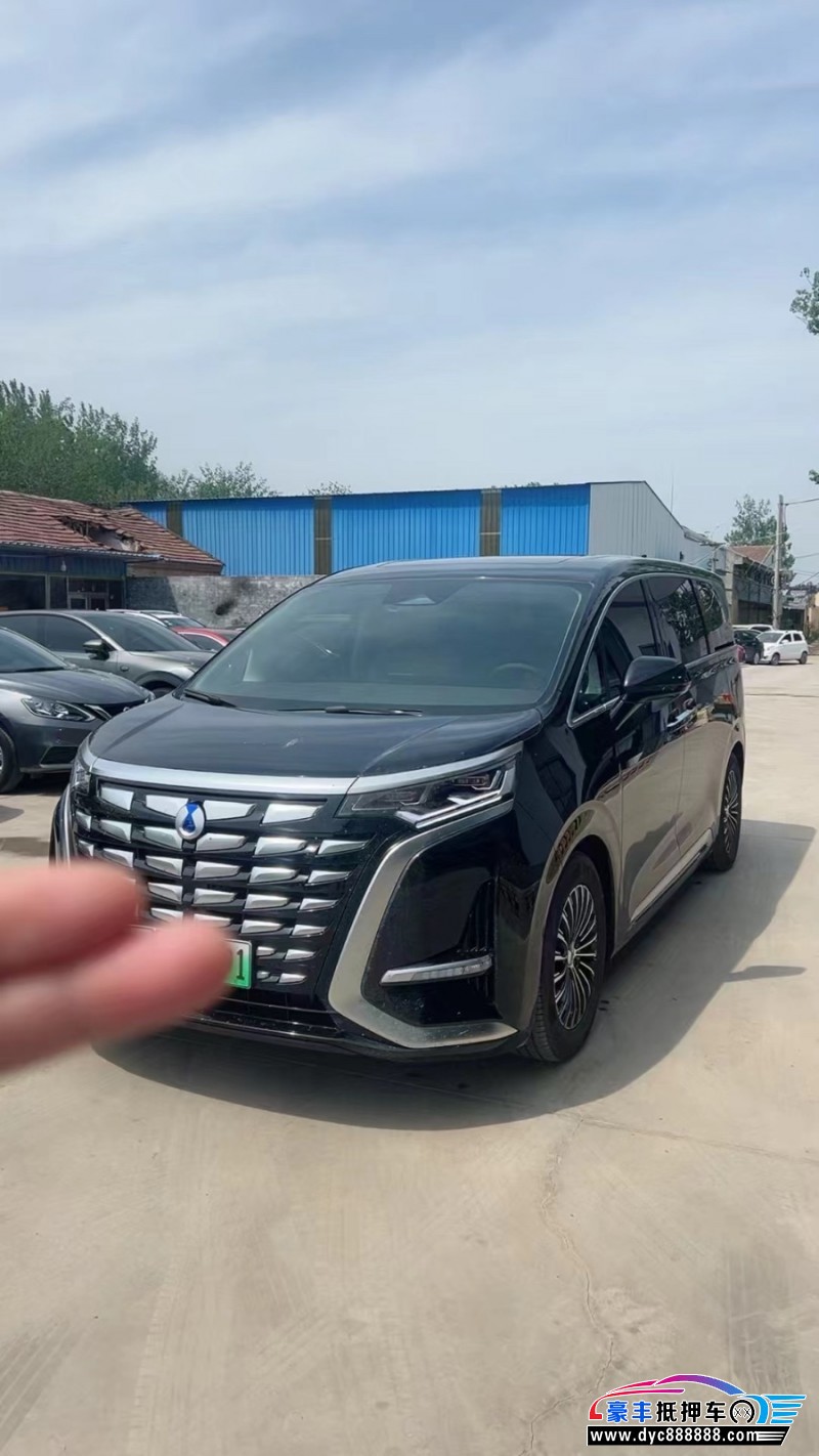 24年腾势D9轿车抵押车出售