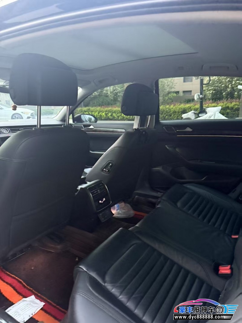 20年大众迈腾轿车抵押车出售