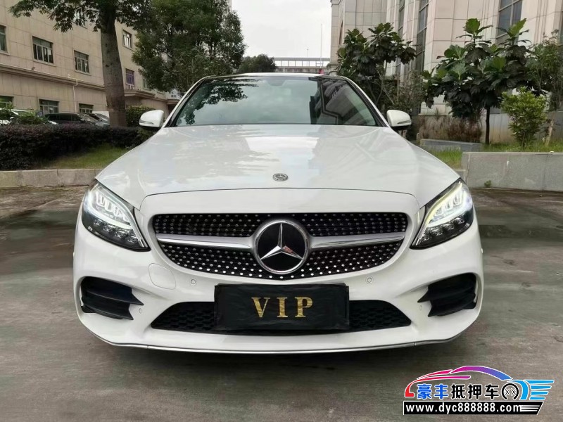 20年奔驰C轿车抵押车出售