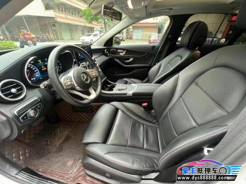 20年奔驰C轿车抵押车出售