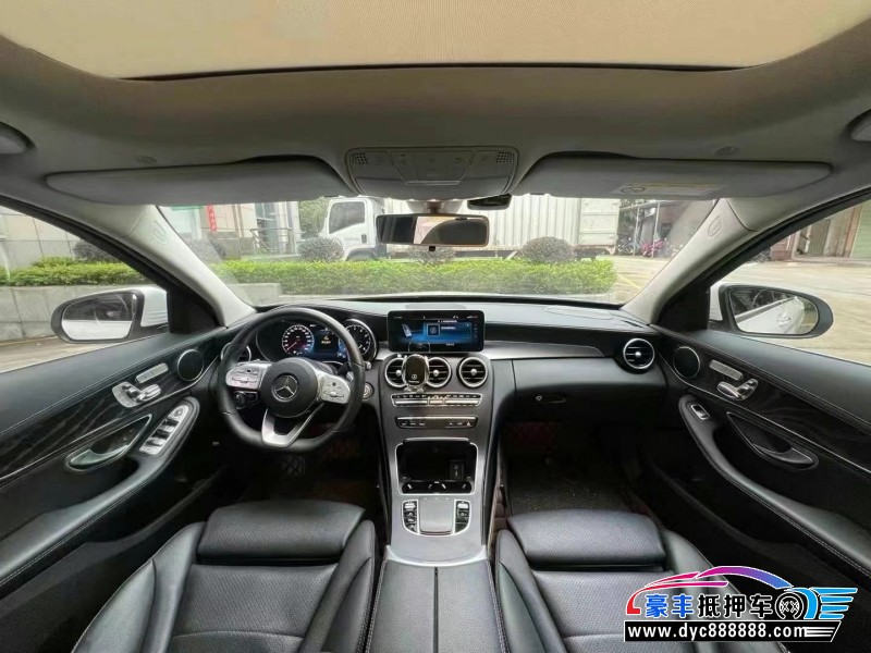 20年奔驰C轿车抵押车出售