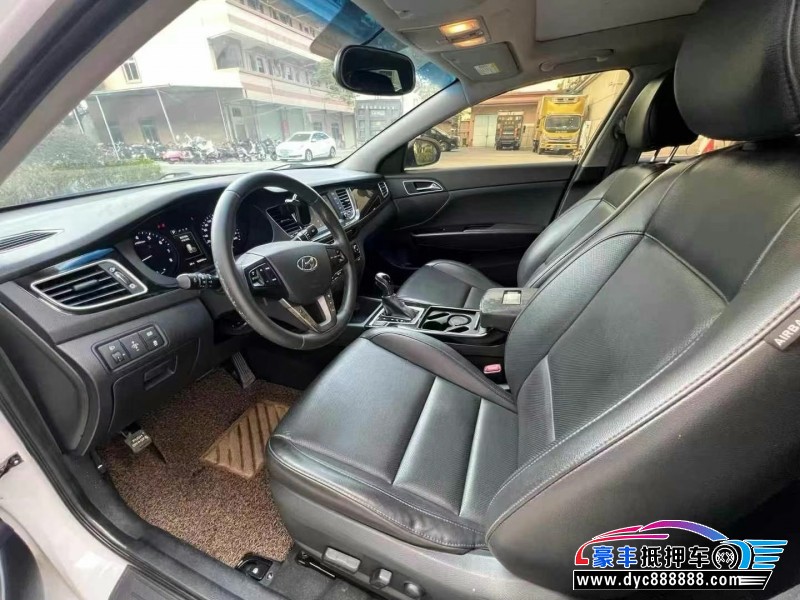 16年现代名图轿车抵押车出售