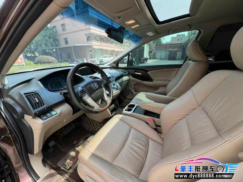 14年本田奥德赛轿车抵押车出售