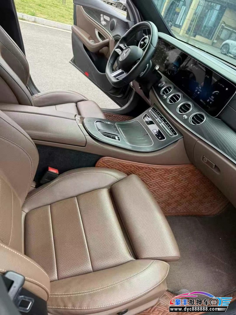 21年奔驰E轿车抵押车出售