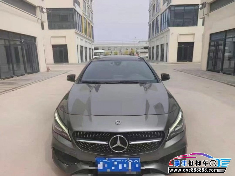 18年奔驰CLA轿车抵押车出售
