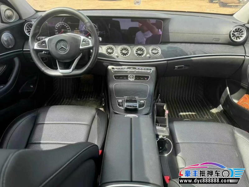 18年奔驰E轿车抵押车出售