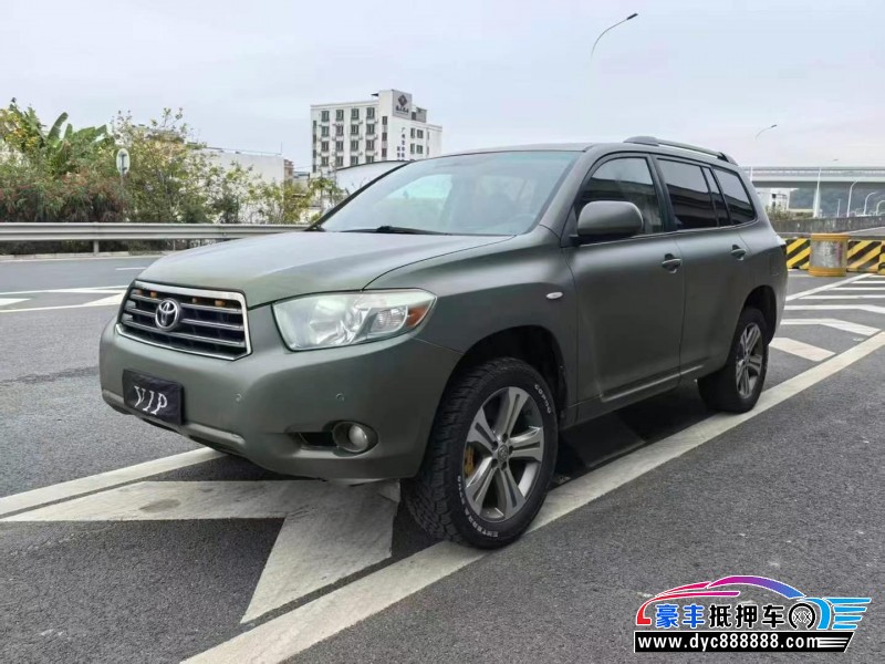 10年丰田汉兰达轿车抵押车出售