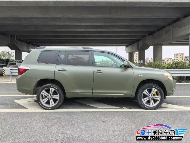 10年丰田汉兰达轿车抵押车出售