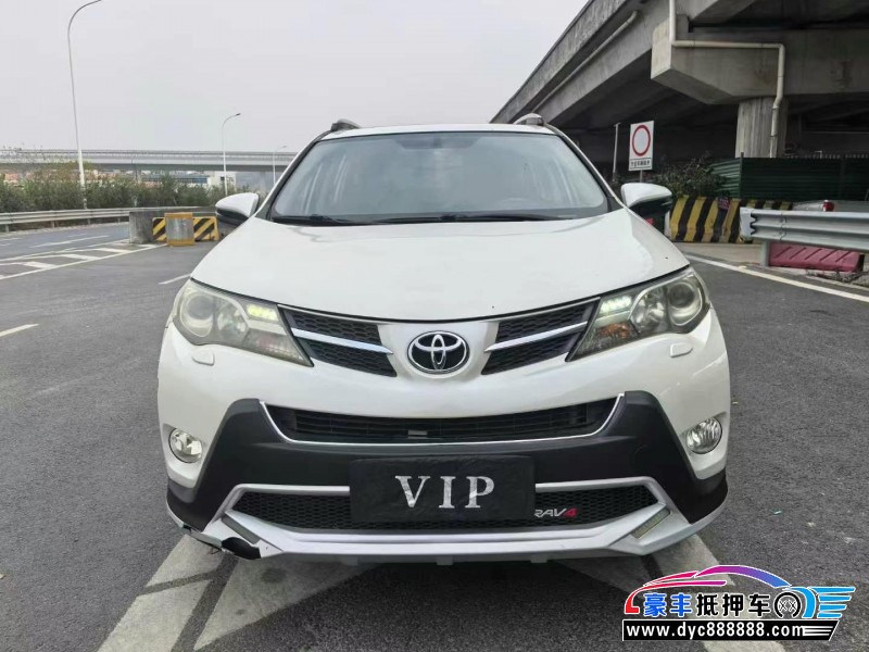 15年丰田RAV4轿车抵押车出售