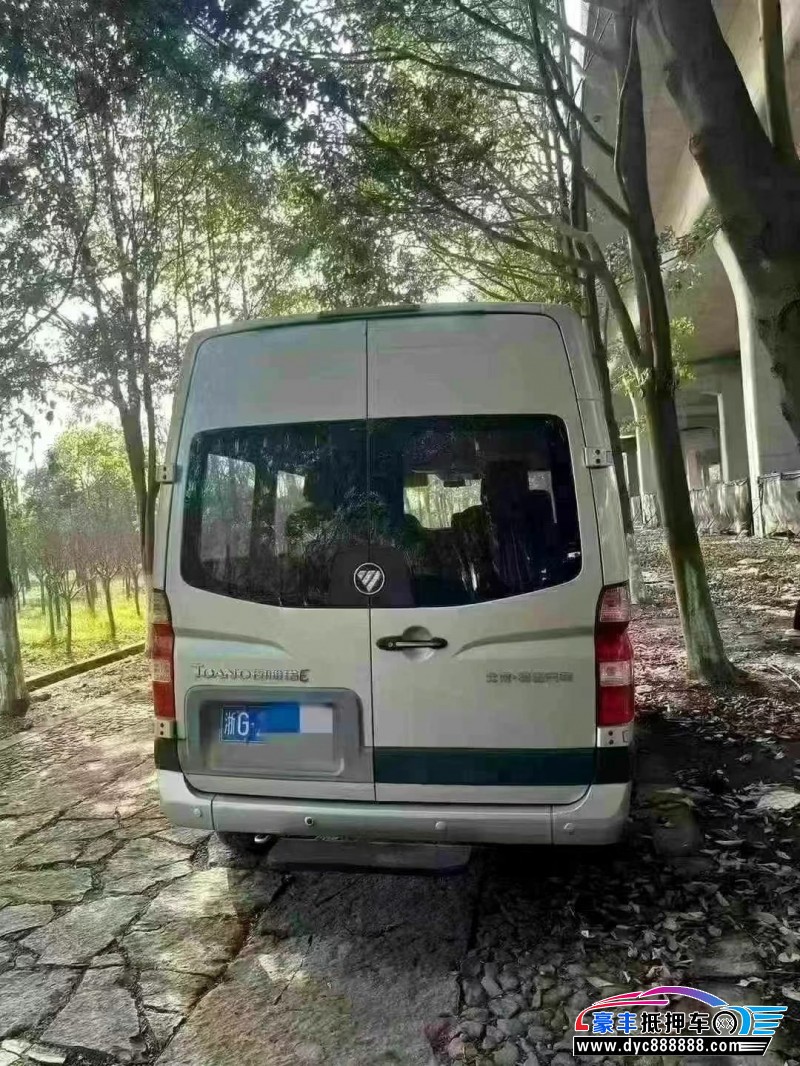 19年福田图雅诺轿车抵押车出售