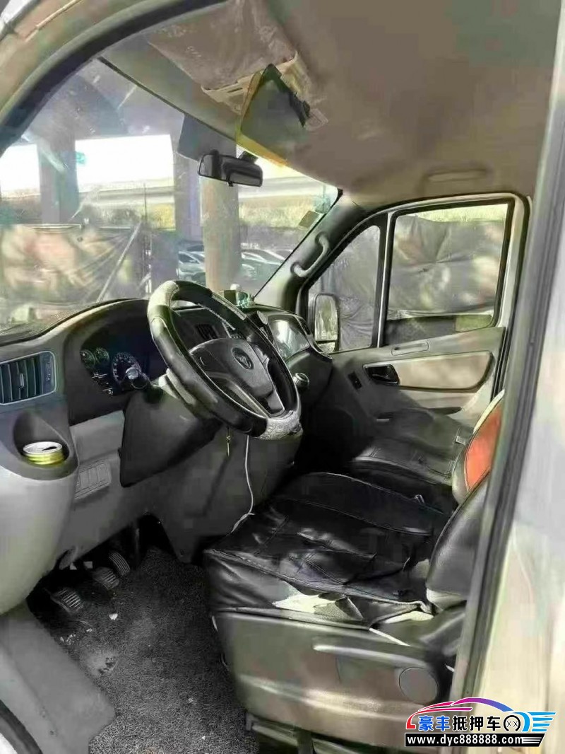 19年福田图雅诺轿车抵押车出售