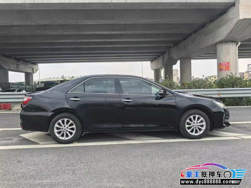 15年丰田凯美瑞轿车抵押车出售