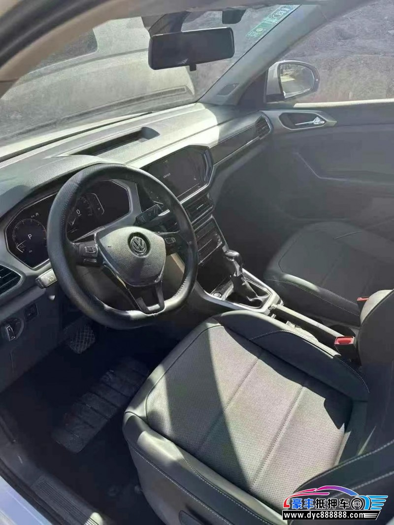 20年大众途凯轿车抵押车出售