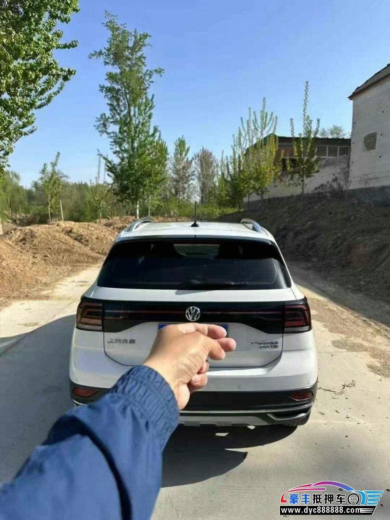 20年大众途凯轿车抵押车出售