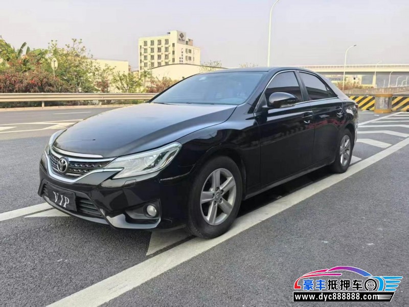 14年丰田锐志轿车抵押车出售