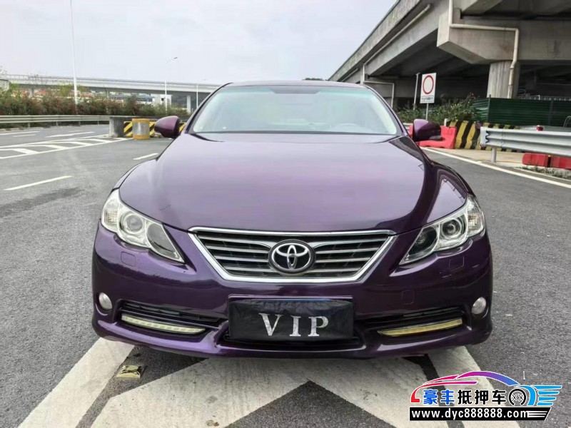 12年丰田锐志轿车抵押车出售