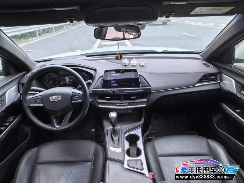 22年凯迪拉克CT4轿车抵押车出售